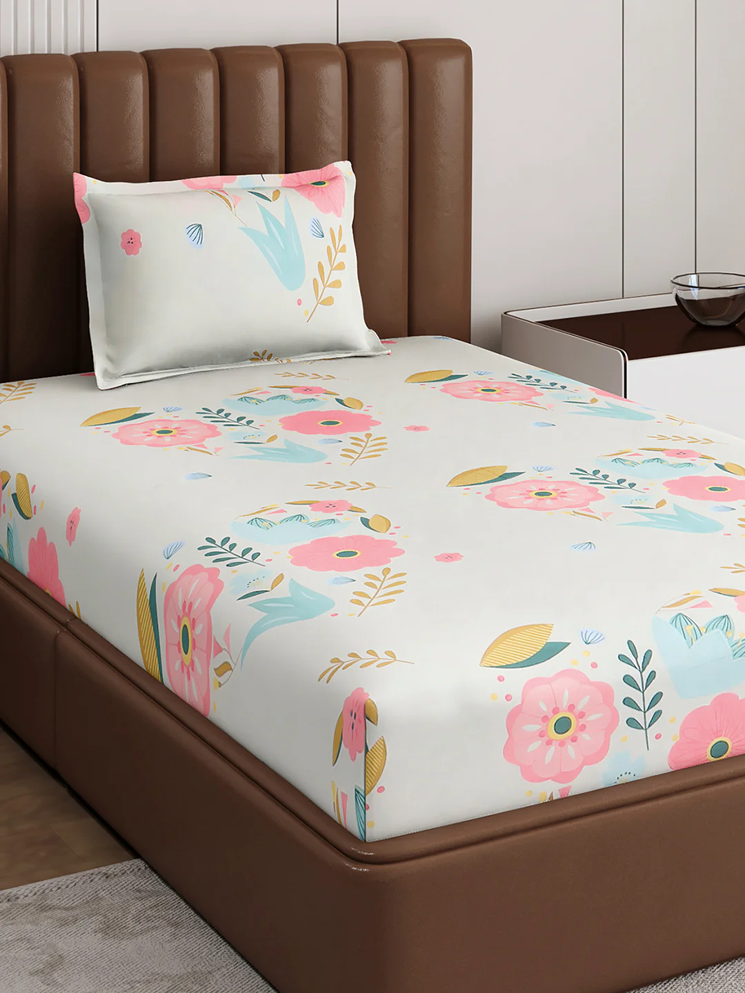 120 GSM Polyester Single Bedsheet with 1 Pillow Cover (Pixel) - Image 4