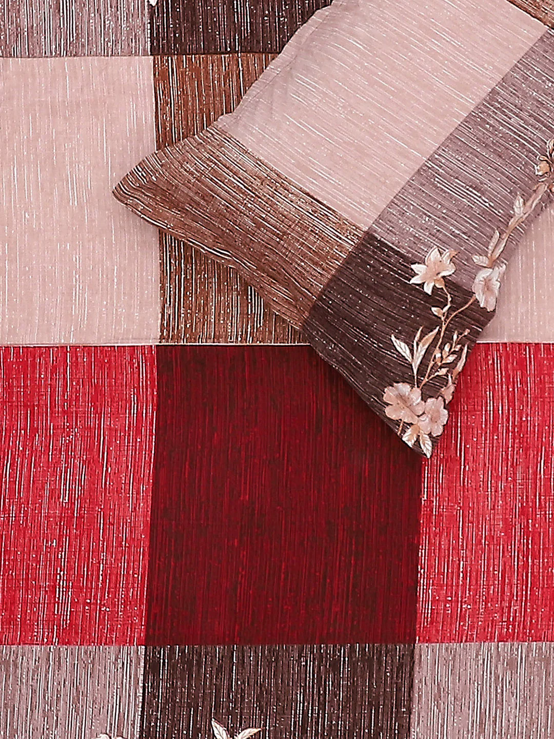 125 GSM Polyester Double Bed Bedsheet with 2 Pillow Covers - Image 6