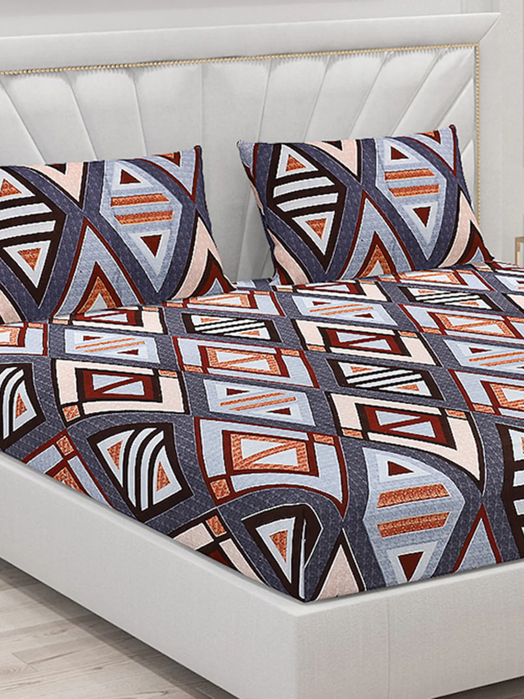 125 GSM Polyester Double Bed Bedsheet with 2 Pillow Covers - Image 5