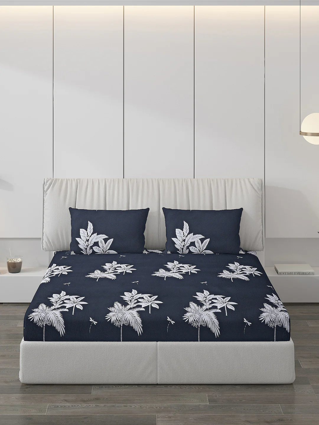 130 GSM Polyester Double Bed Bedsheet with 2 Pillow Covers - Image 3