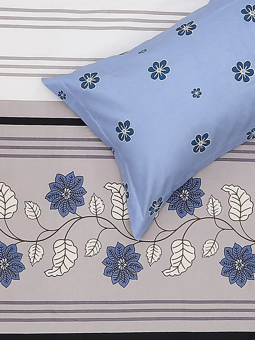 130 GSM Polyester Double Bed Bedsheet with 2 Pillow Covers - Image 6