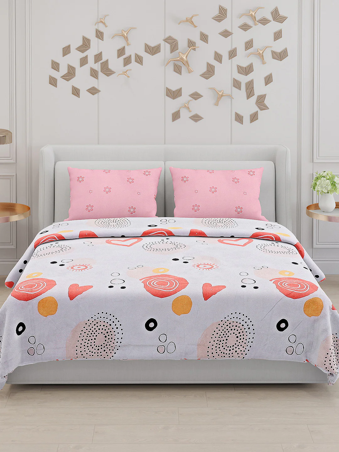 130 GSM Polyester Double Bed Bedsheet with 2 Pillow Covers - Image 3