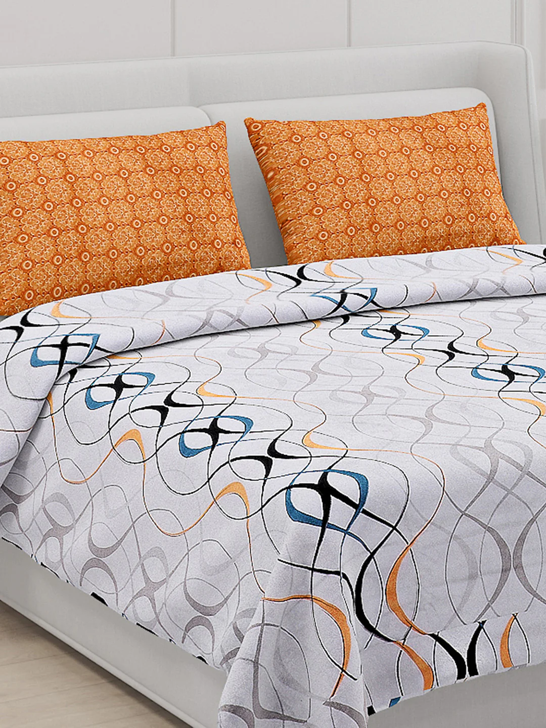 130 GSM Polyester Double Bed Bedsheet with 2 Pillow Covers - Image 5