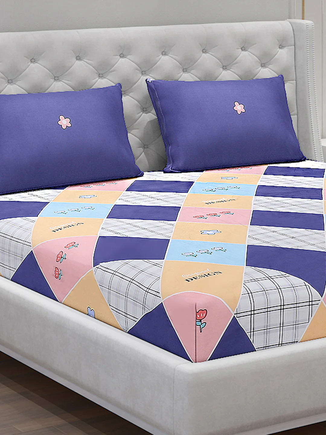 130 GSM Polyester Double Bed Bedsheet with 2 Pillow Covers - Image 5