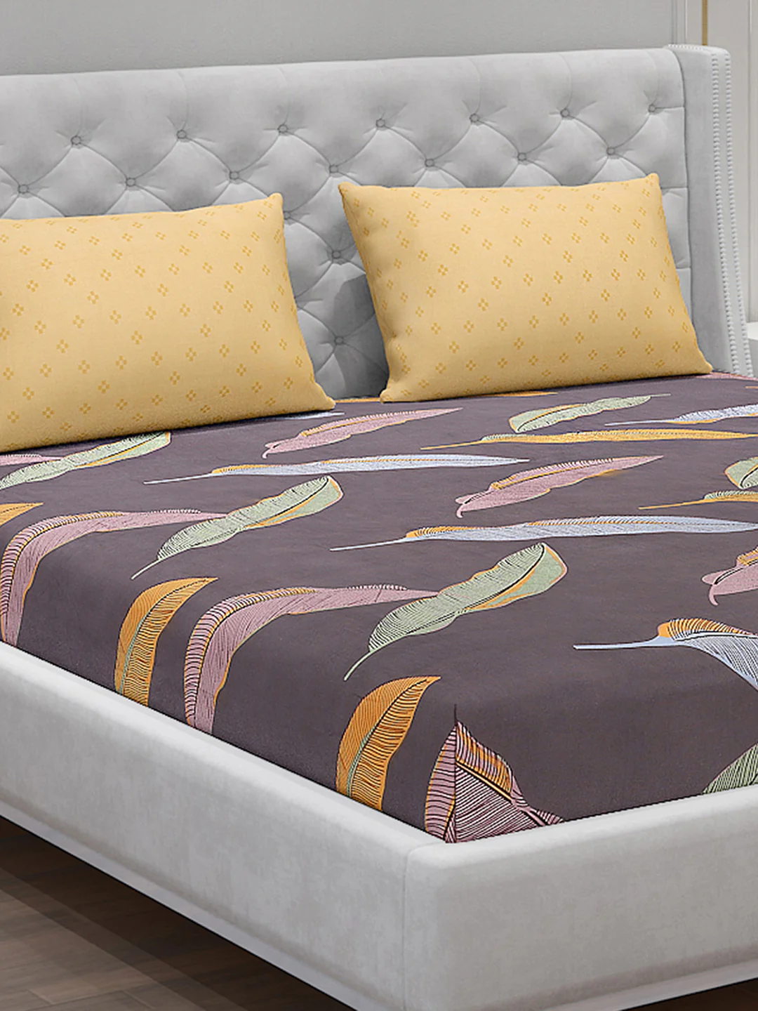 130 GSM Polyester Double Bed Bedsheet with 2 Pillow Covers - Image 5