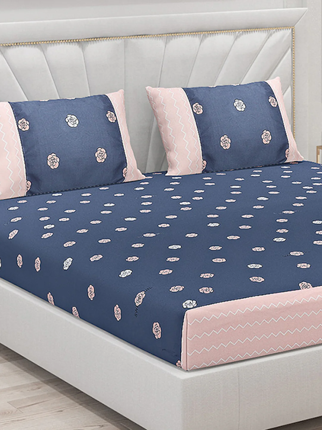 130 GSM Polyester Double Bed Bedsheet with 2 Pillow Covers - Image 5