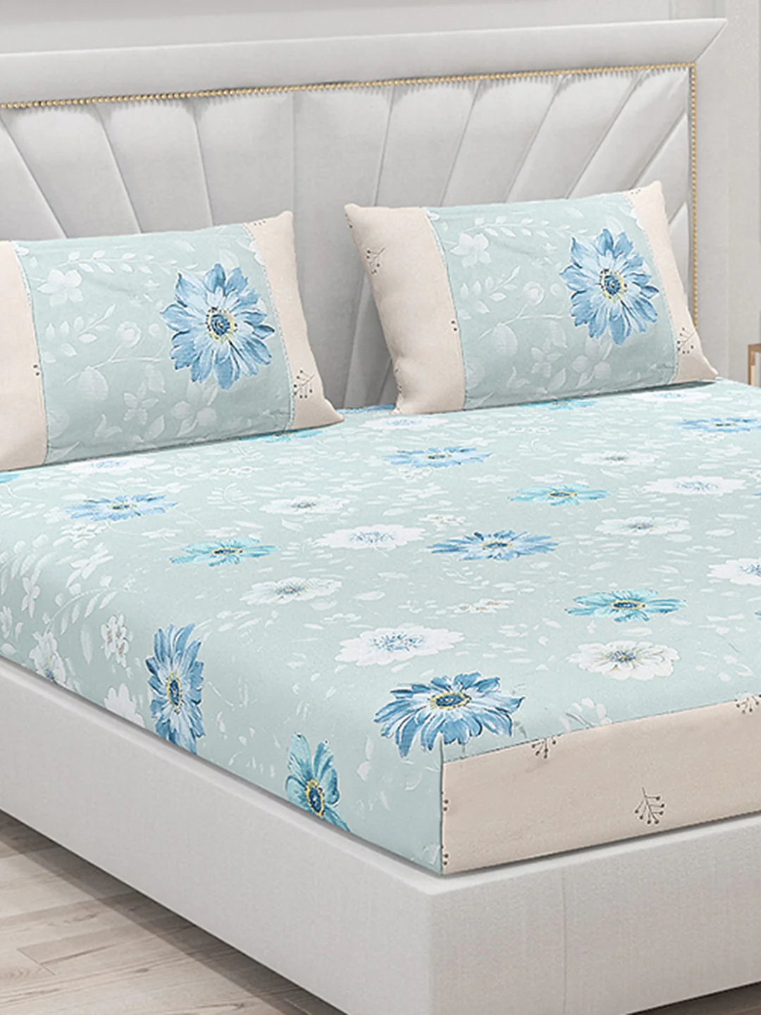 130 GSM Polyester Double Bed Bedsheet with 2 Pillow Covers - Image 5