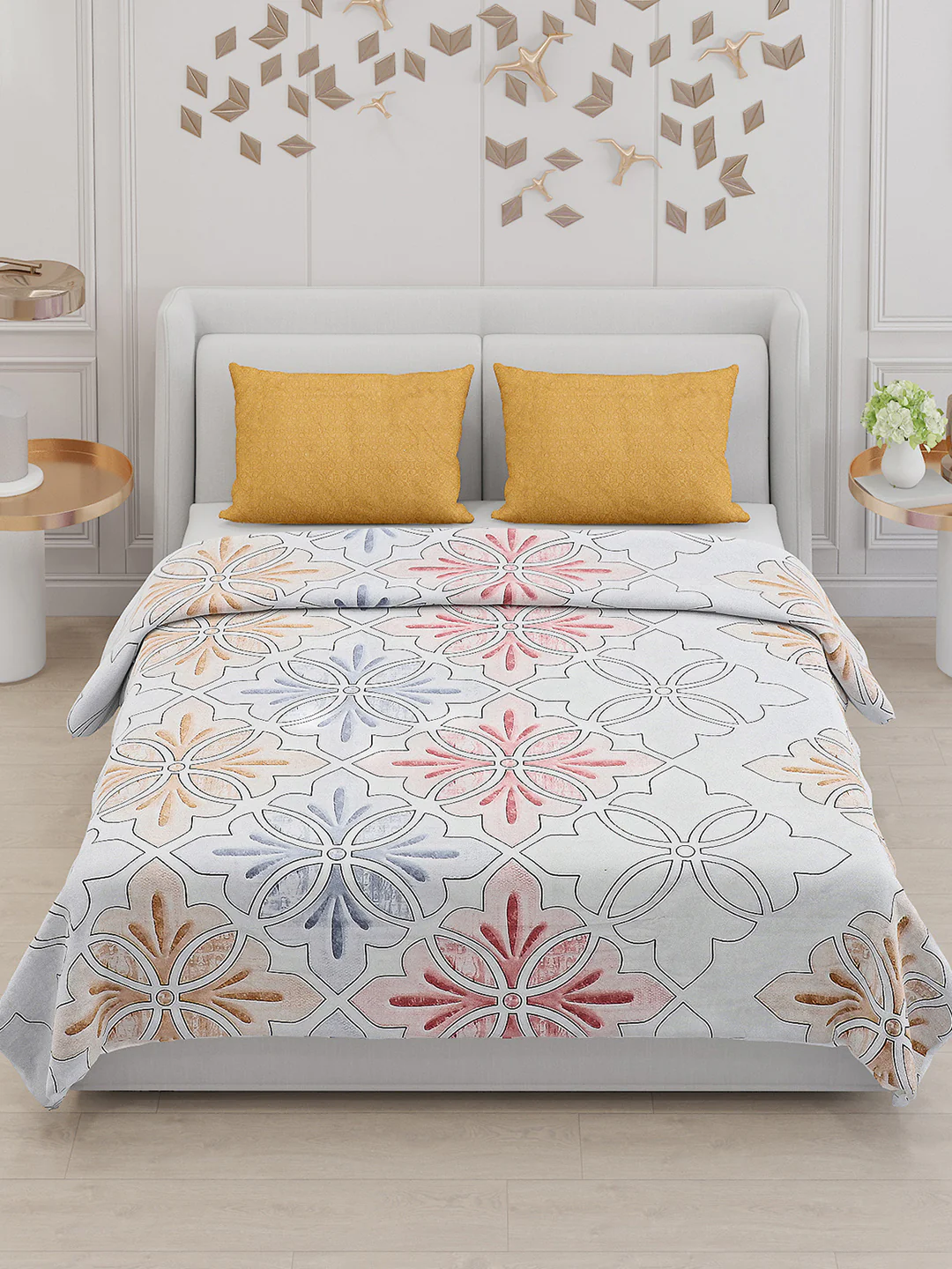 130 GSM Polyester Double Bed Bedsheet with 2 Pillow Covers - Image 2
