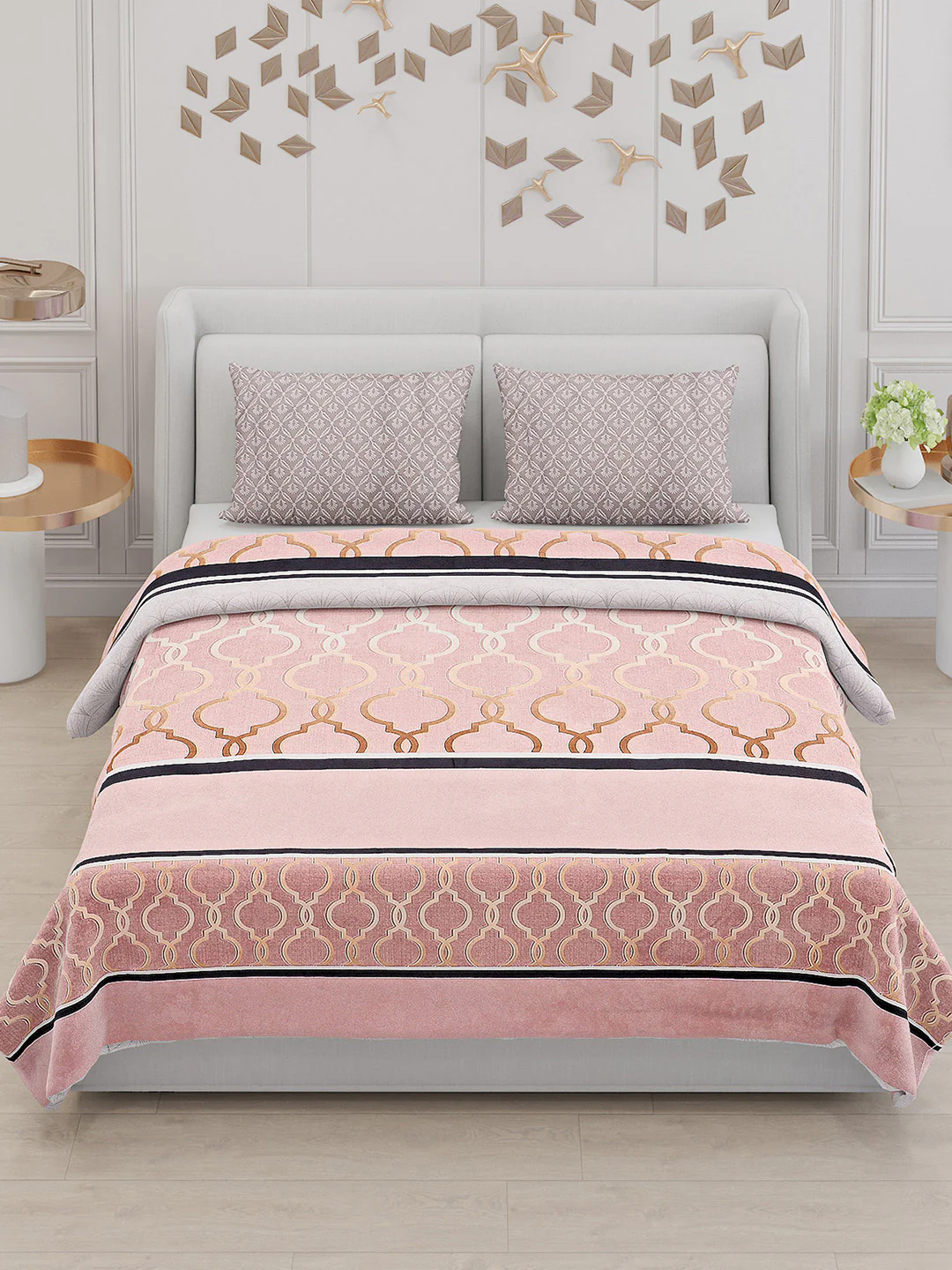 130 GSM Polyester Double Bed Bedsheet with 2 Pillow Covers - Image 2