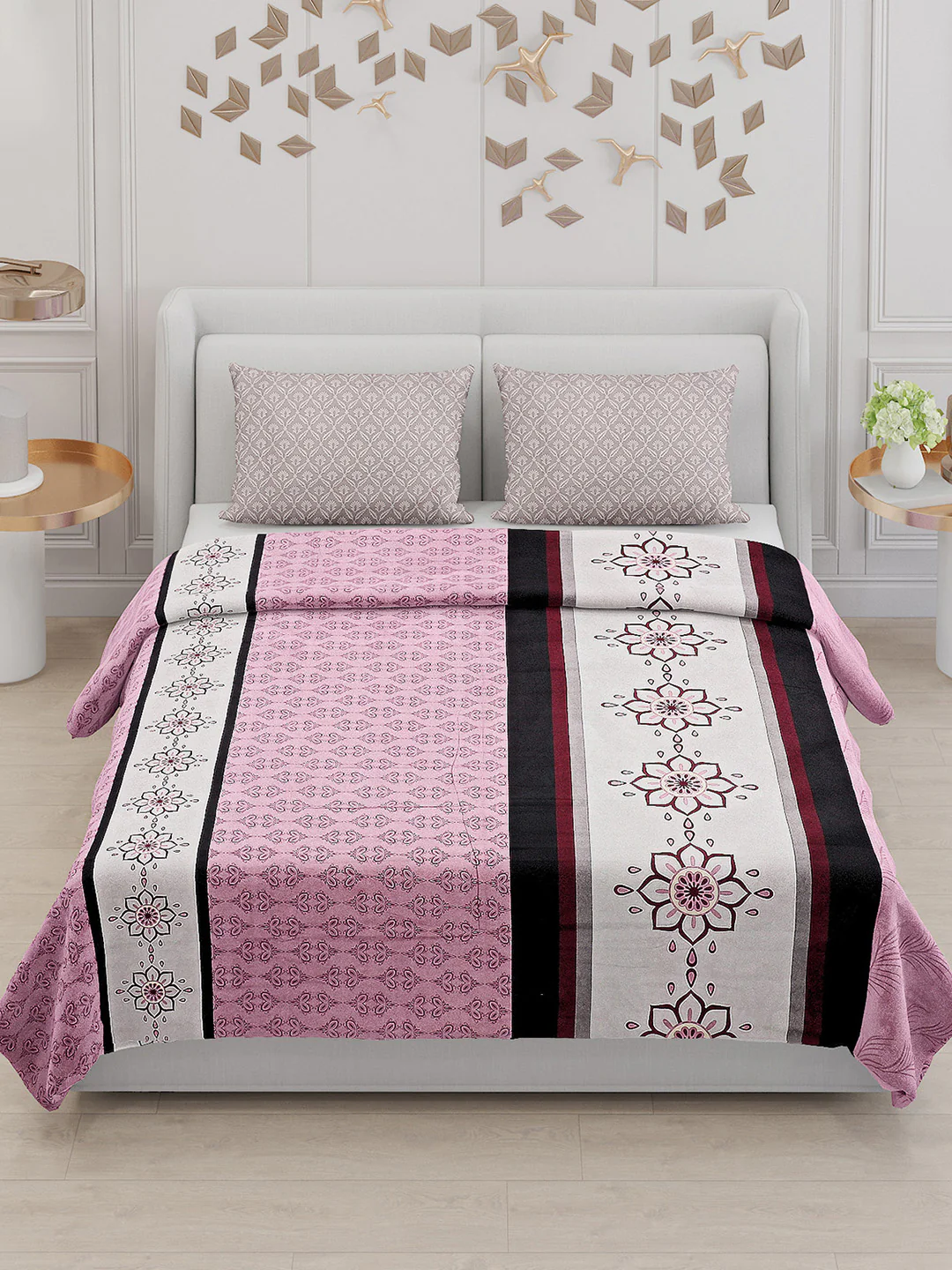130 GSM Polyester Double Bed Bedsheet with 2 Pillow Covers - Image 2