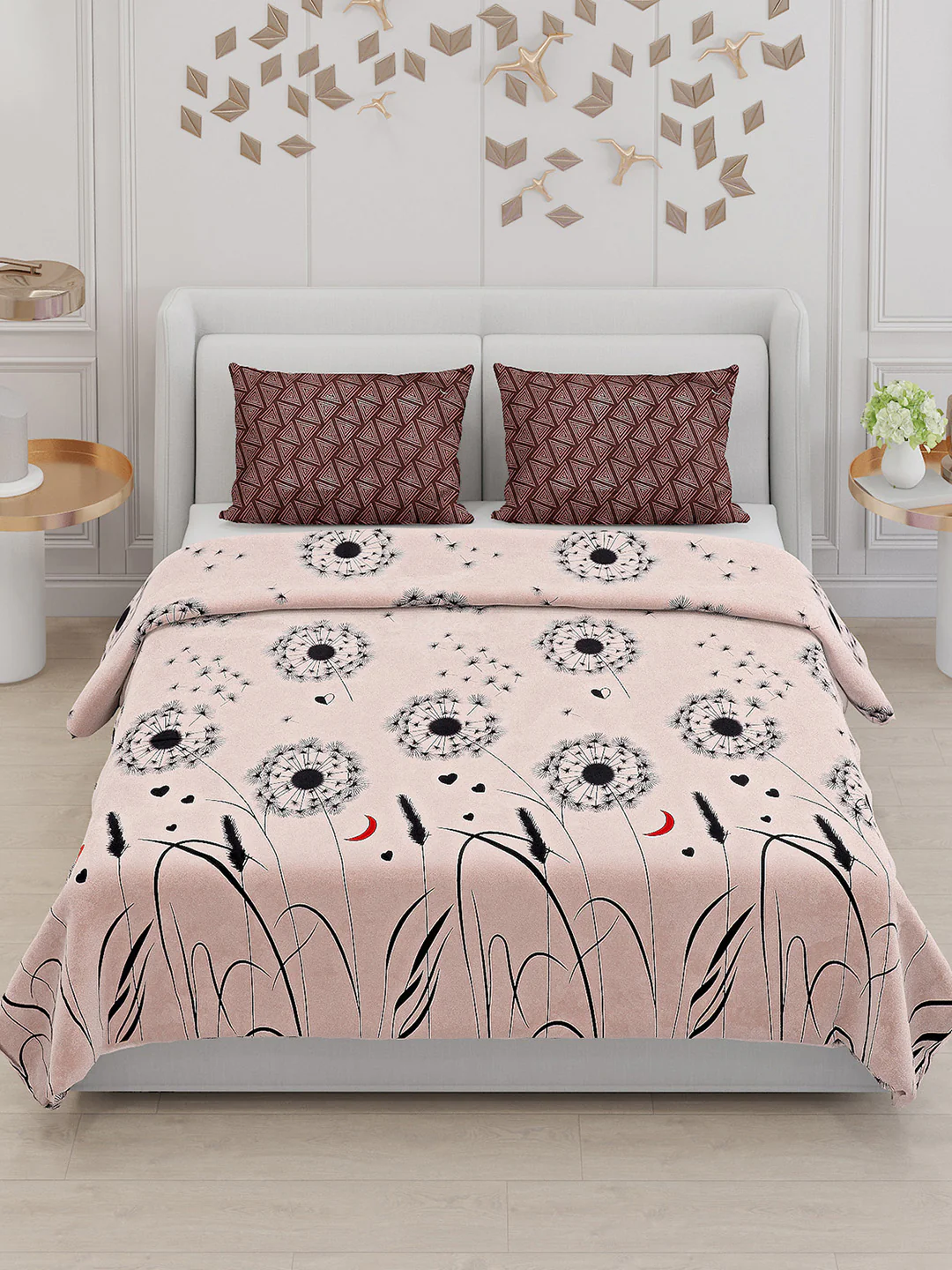130 GSM Polyester Double Bed Bedsheet with 2 Pillow Covers - Image 2