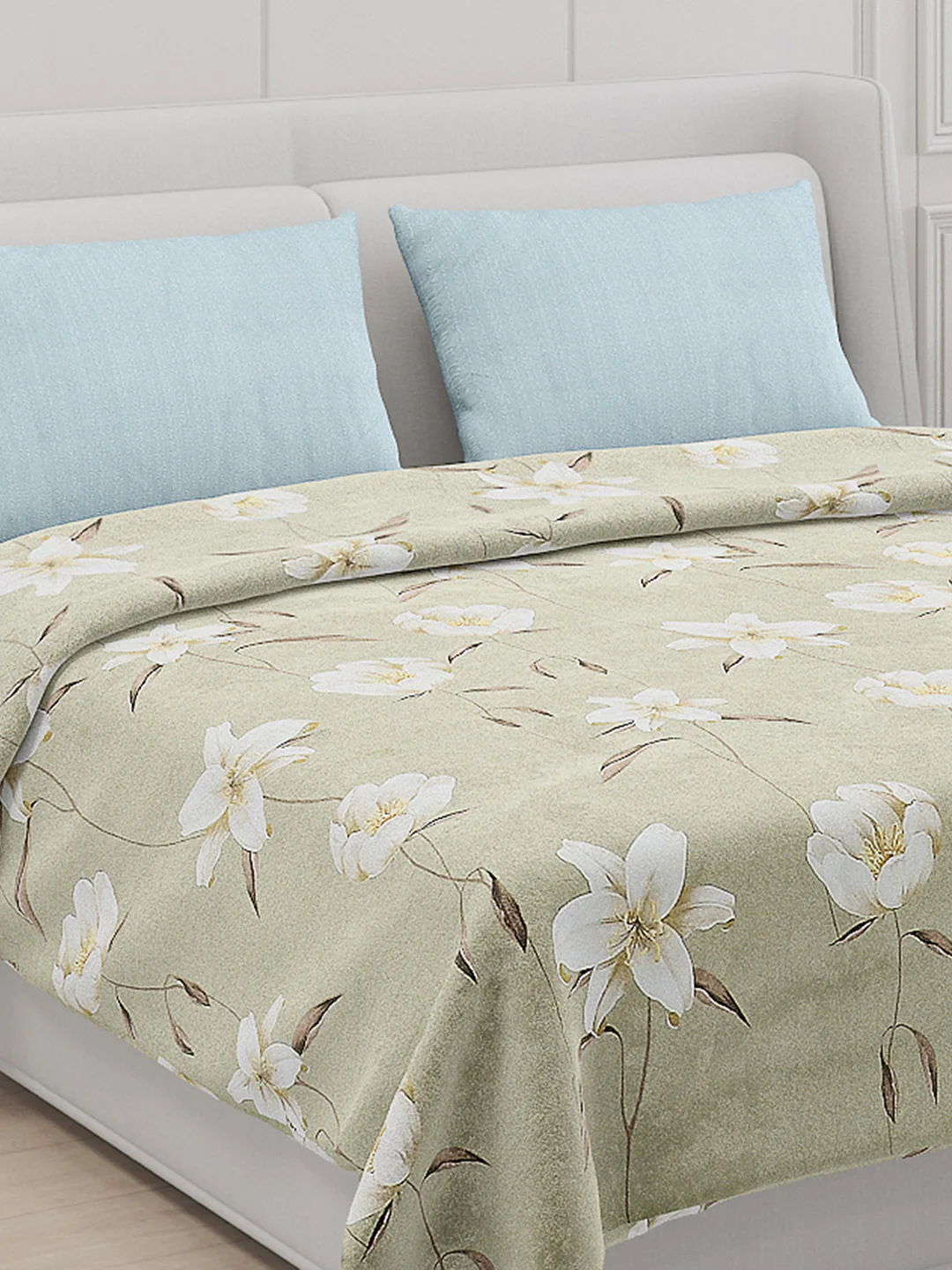 130 GSM Polyester Double Bed Bedsheet with 2 Pillow Covers - Image 5