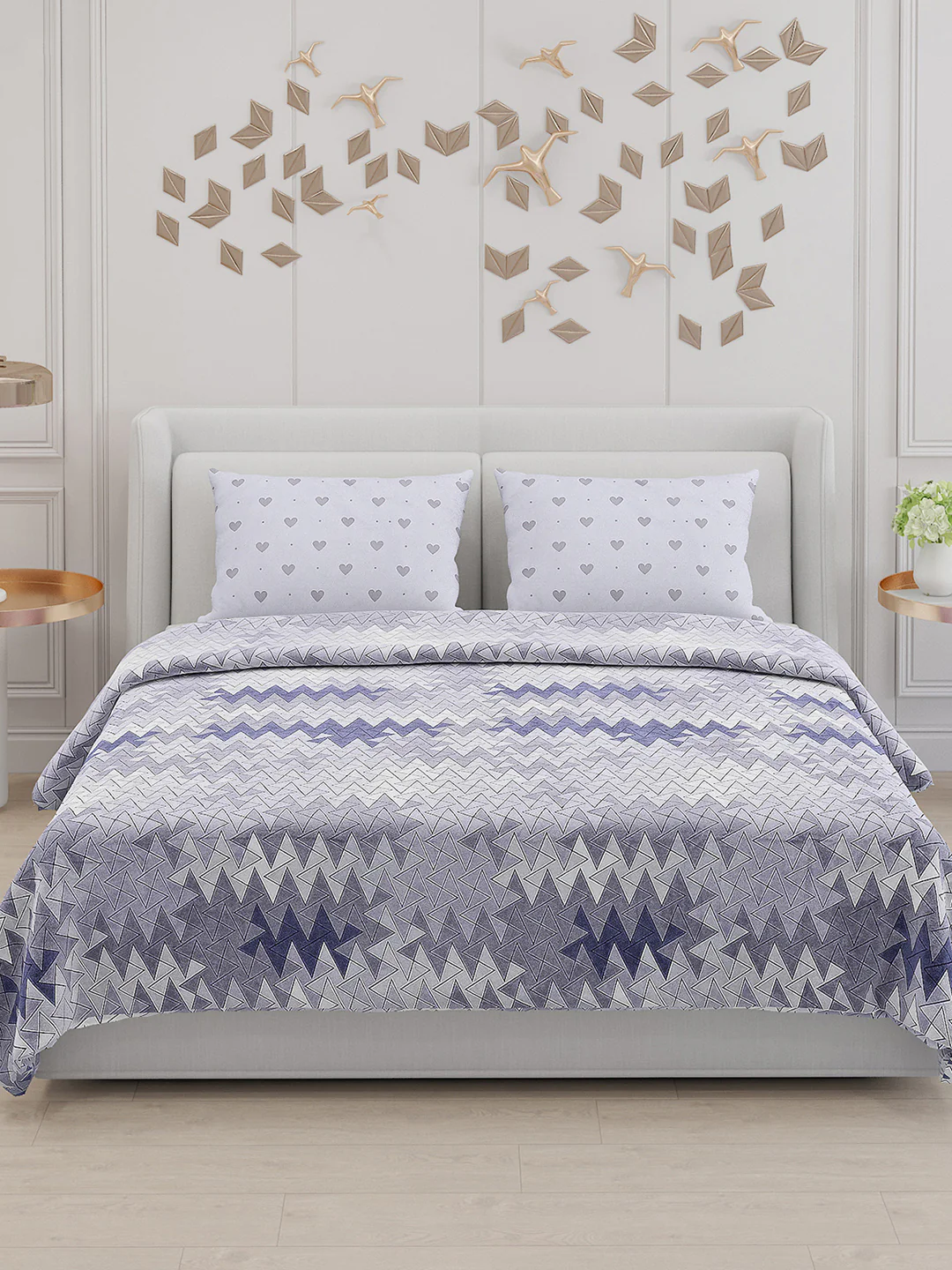 130 GSM Polyester Double Bed Bedsheet with 2 Pillow Covers - Image 3