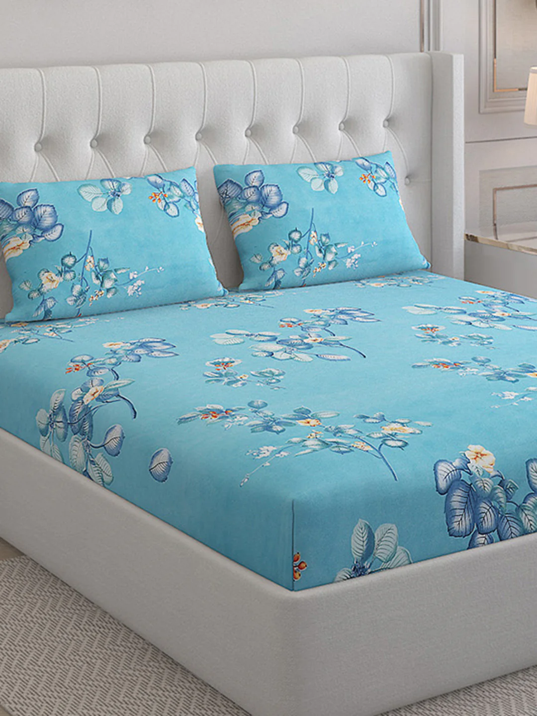 130 GSM  Polyester Double Bed Bedsheet with 2 Pillow Covers - Image 5