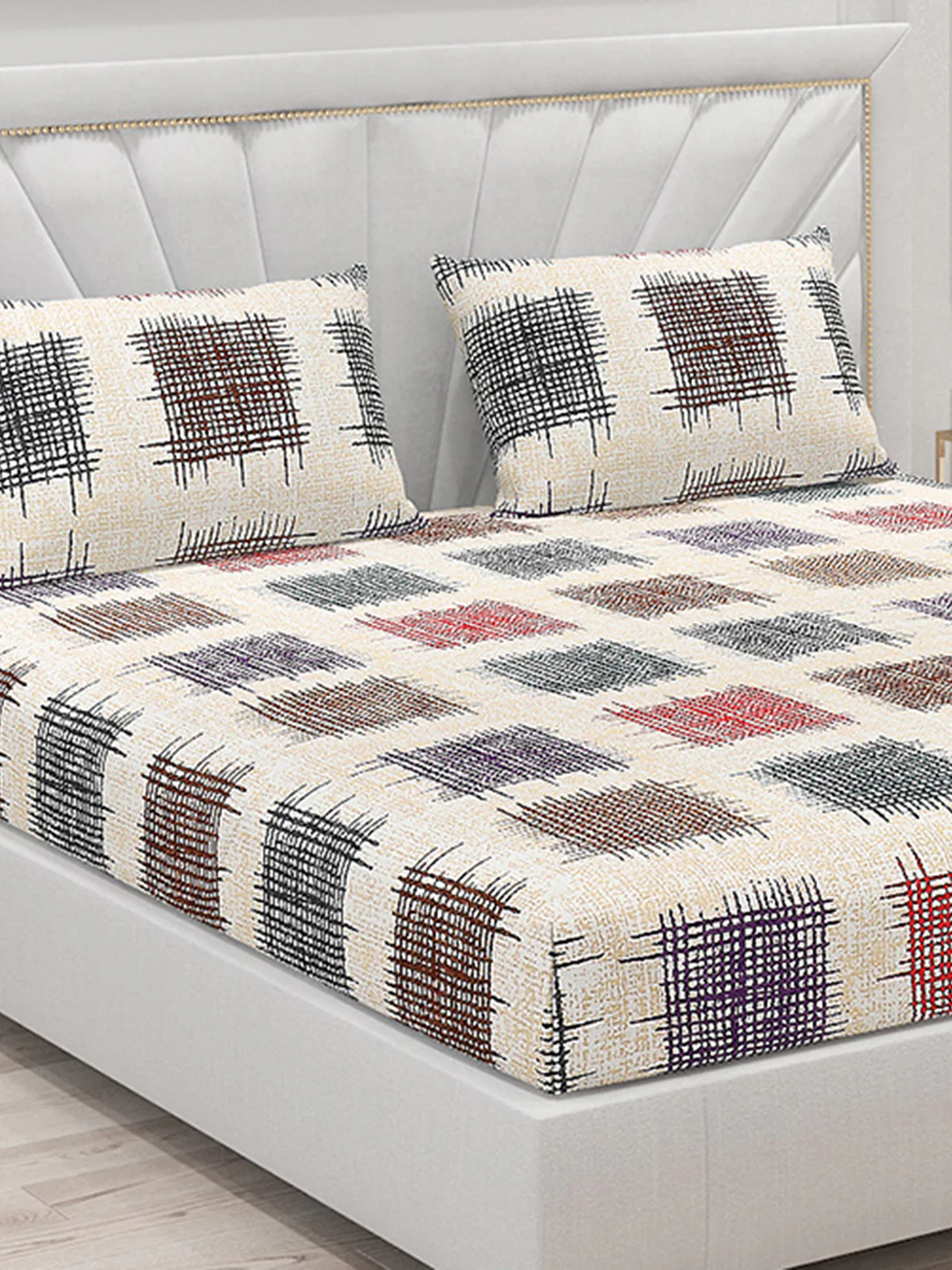 130 GSM Polyester Double Bed Bedsheet with 2 Pillow Covers - Image 5
