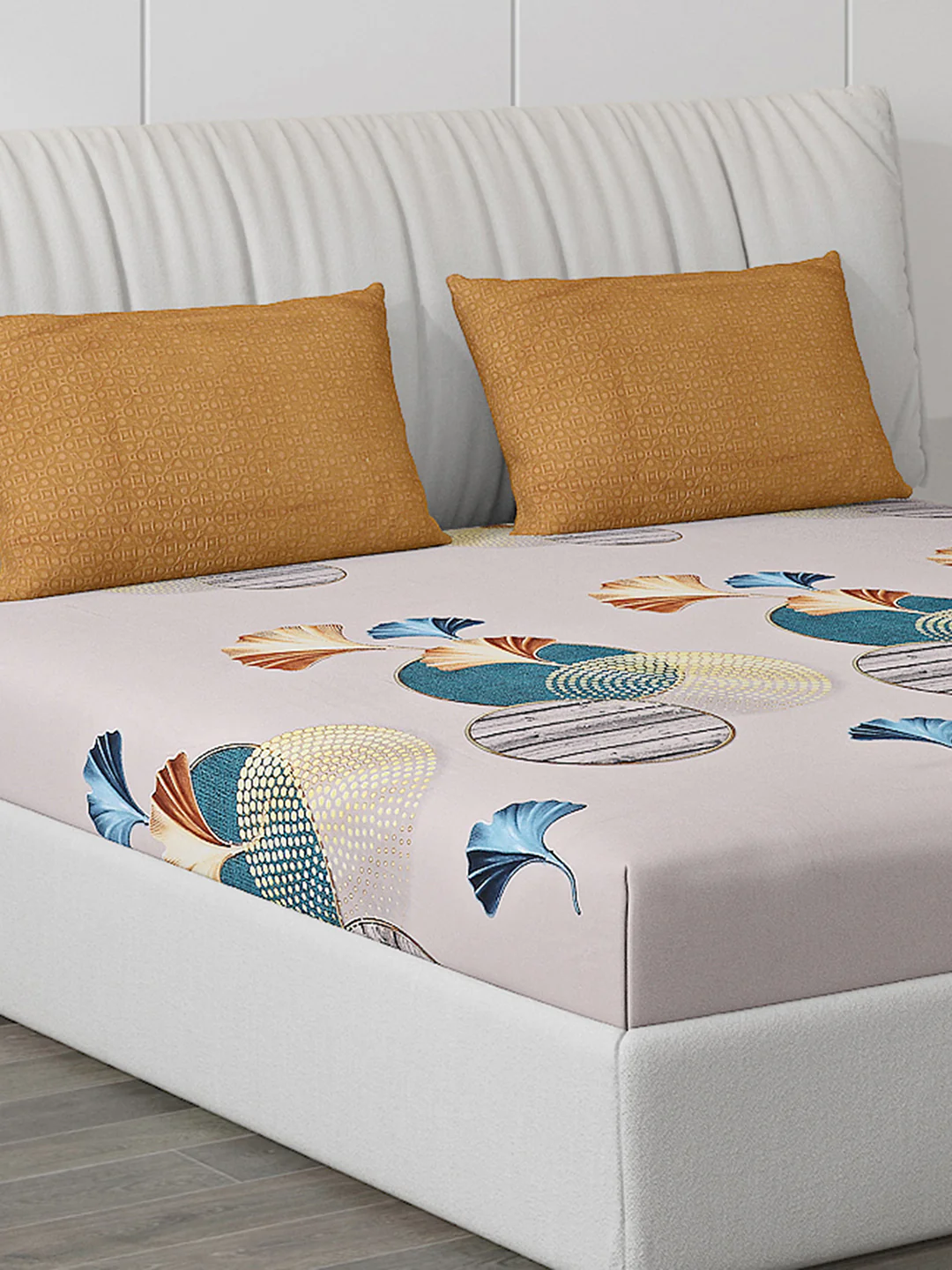 130 GSM Polyester Double Bed Bedsheet with 2 Pillow Covers - Image 5