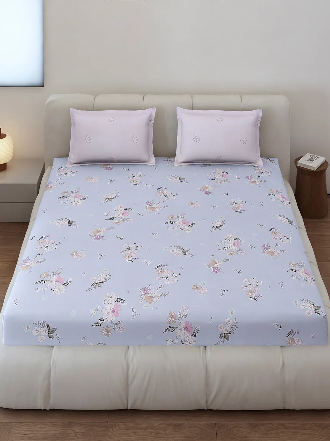 130 GSM Polyester King Size 1 Bedsheet with 2 Pillow Covers (Edmond) - Image 3