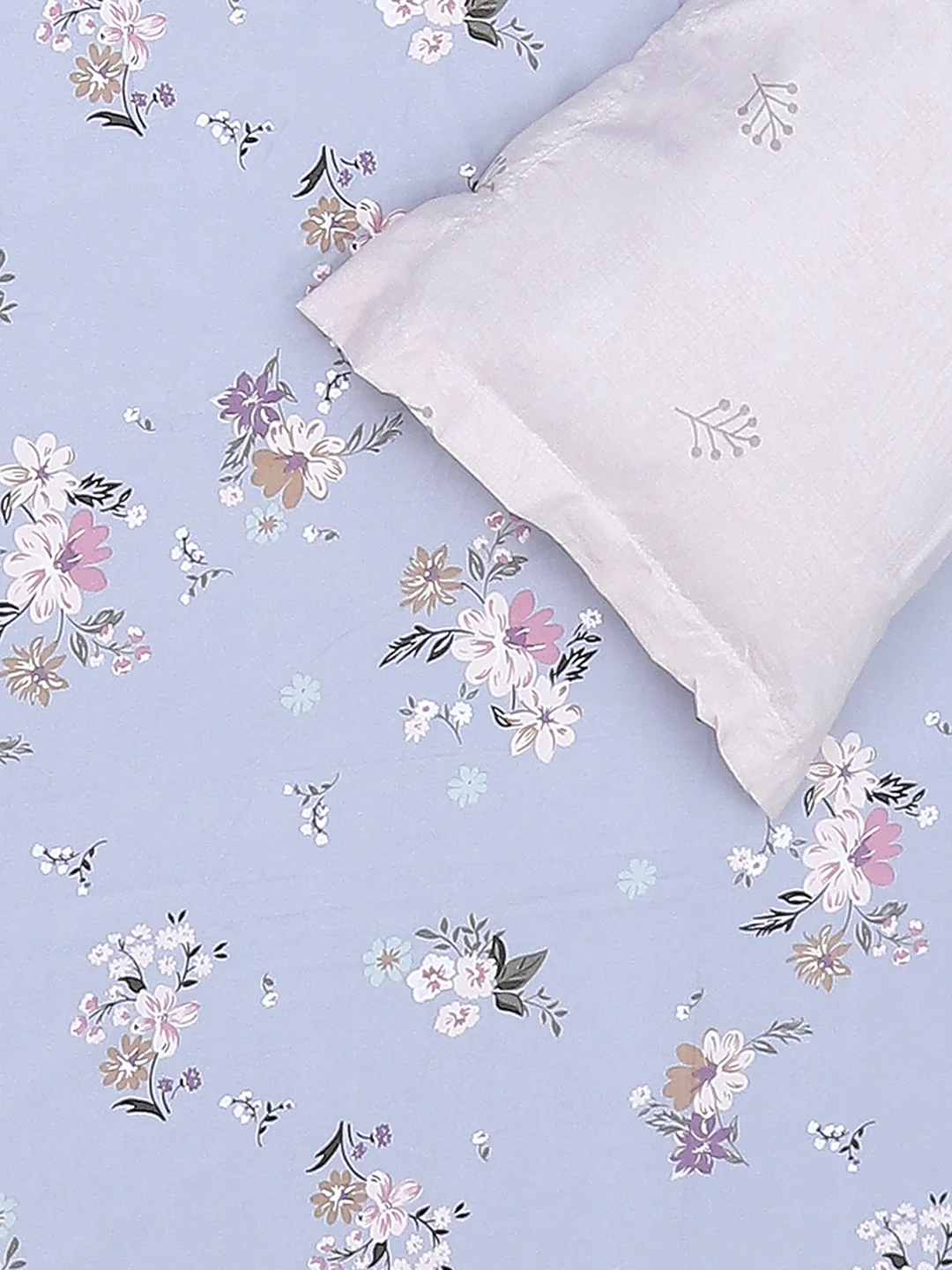130 GSM Polyester King Size 1 Bedsheet with 2 Pillow Covers (Edmond) - Image 5