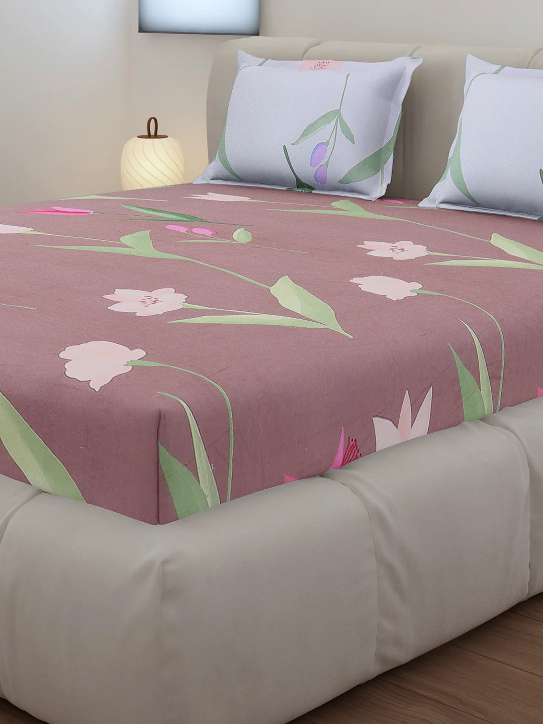130 GSM Polyester King Size 1 Bedsheet with 2 Pillow Covers (Edmond) - Image 4