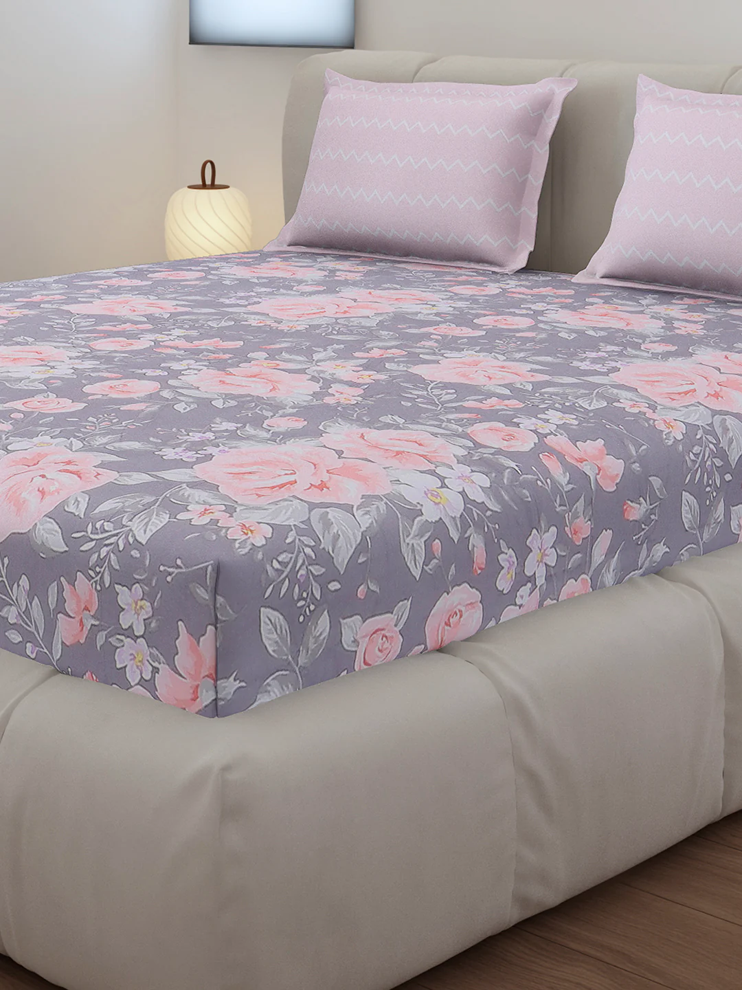 130 GSM Polyester King Size 1 Bedsheet with 2 Pillow Covers (Edmond) - Image 4