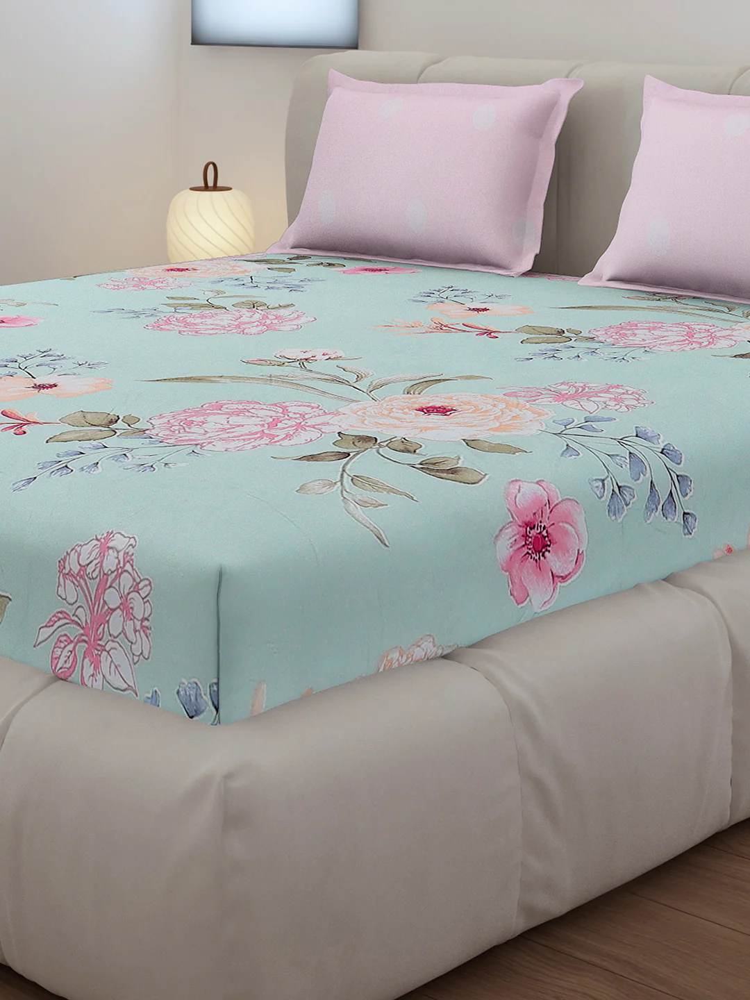 130 GSM Polyester King Size 1 Bedsheet with 2 Pillow Covers (Edmond) - Image 4