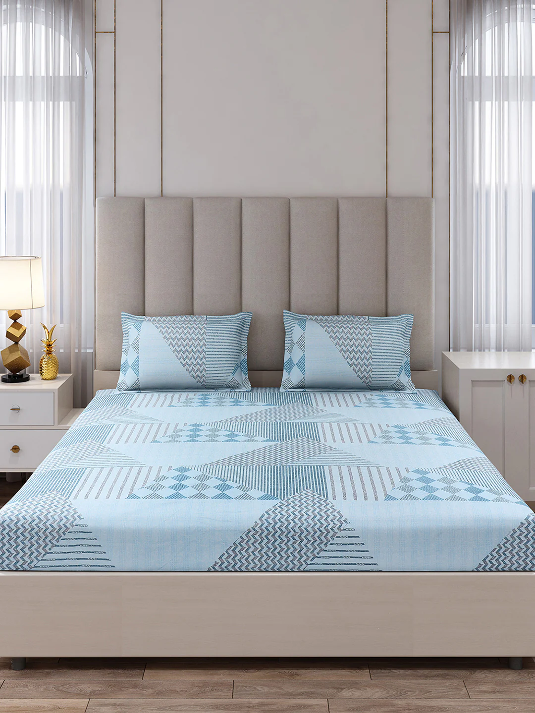 130 GSM Polyester King Size 1 Bedsheet with 2 Pillow Covers (Royal King) - Image 4