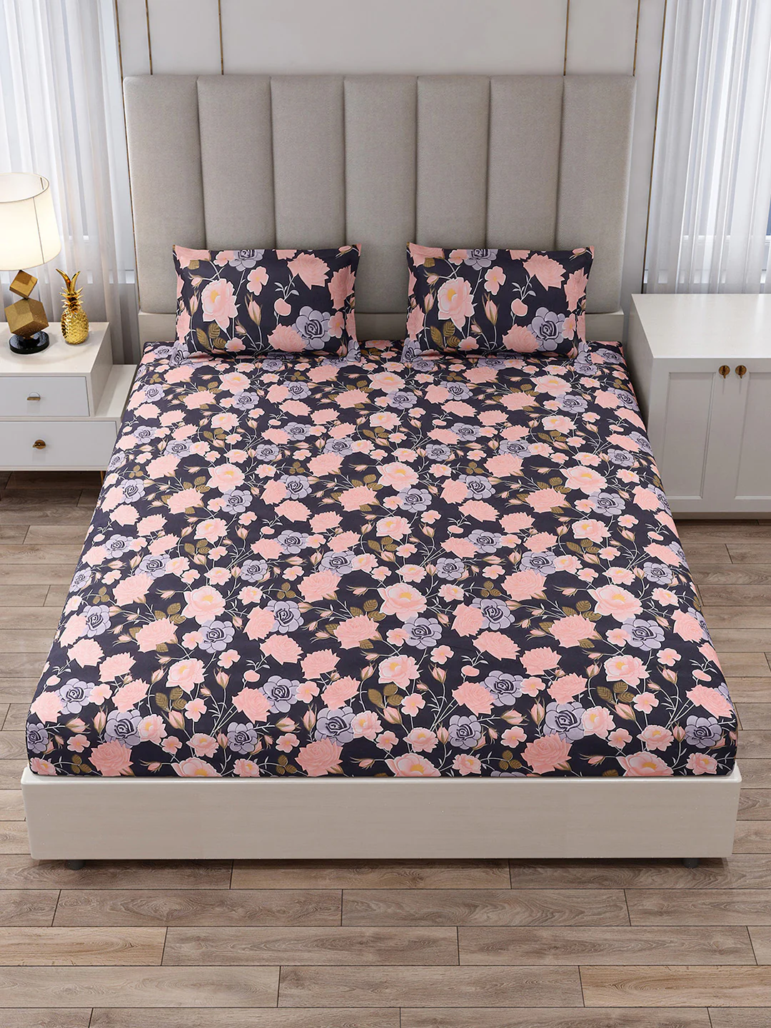 130 GSM Polyester King Size 1 Bedsheet with 2 Pillow Covers (Royal King) - Image 3