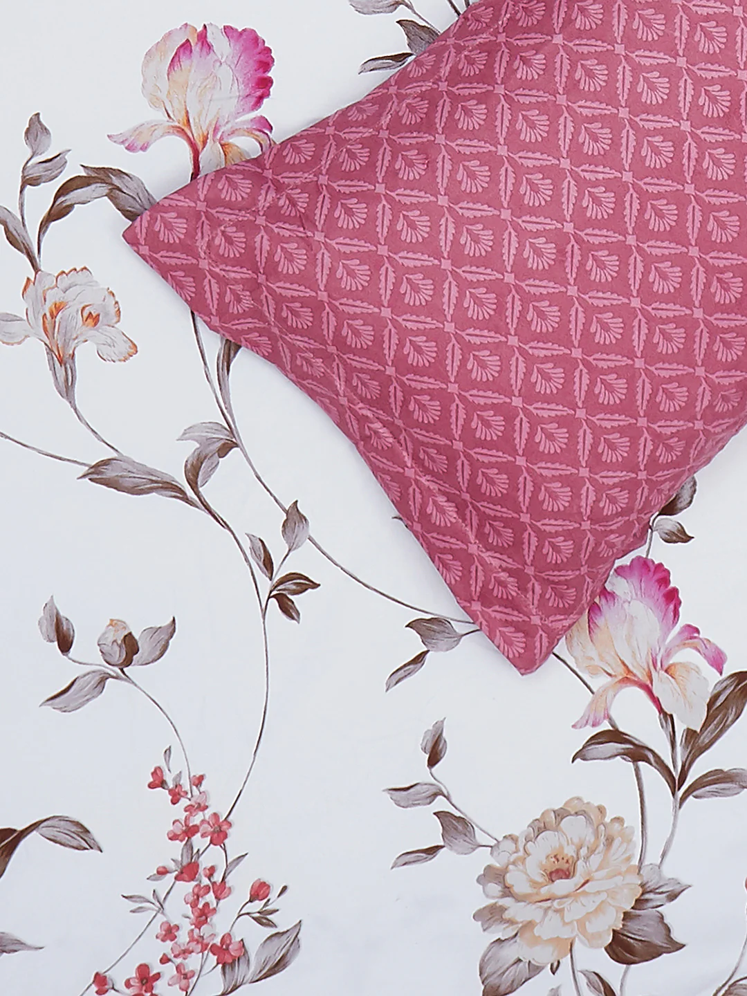 130 GSM Polyester King Size 1 Bedsheet with 2 Pillow Covers (Stanley) - Image 5
