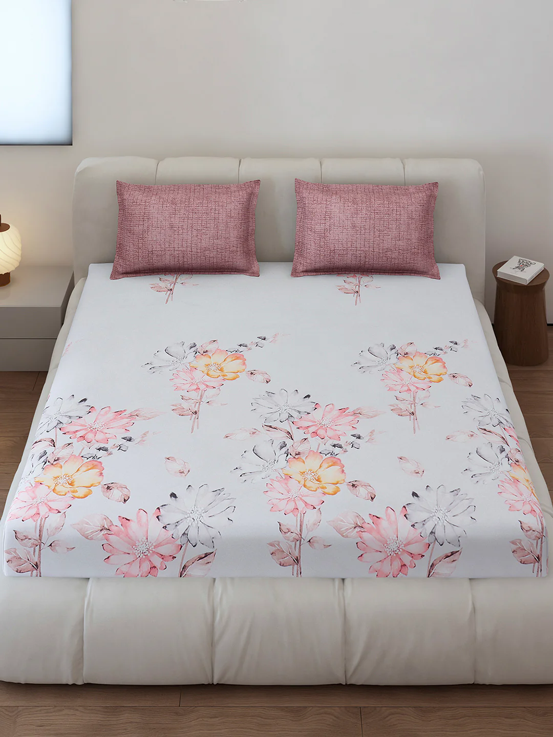 130 GSM Polyester King Size 1 Bedsheet with 2 Pillow Covers (Stanley) - Image 2