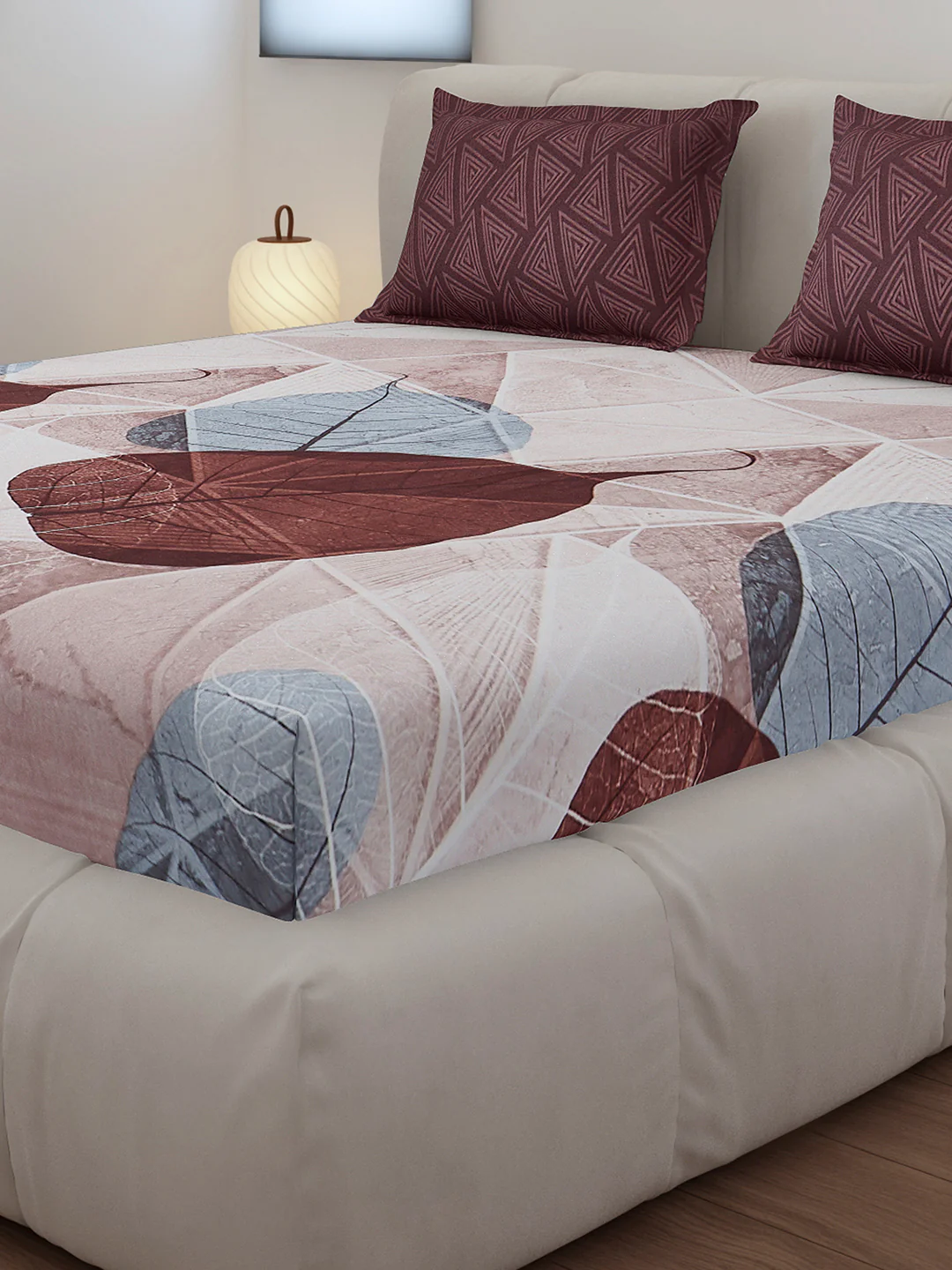 130 GSM Polyester King Size 1 Bedsheet with 2 Pillow Covers (Stanley) - Image 4