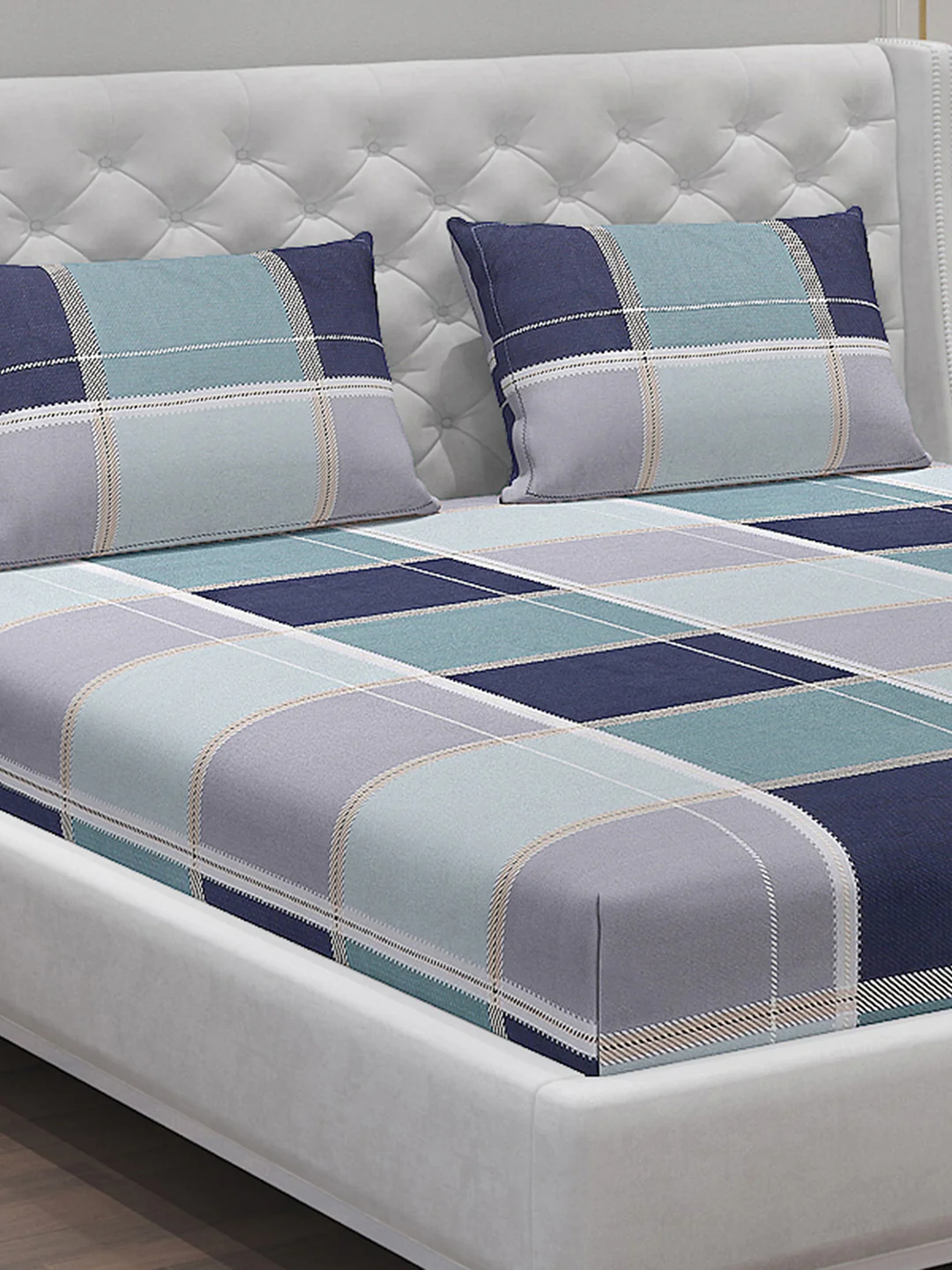 140 GSM Polyester Double Bed Bedsheet with 2 Pillow Covers - Image 5