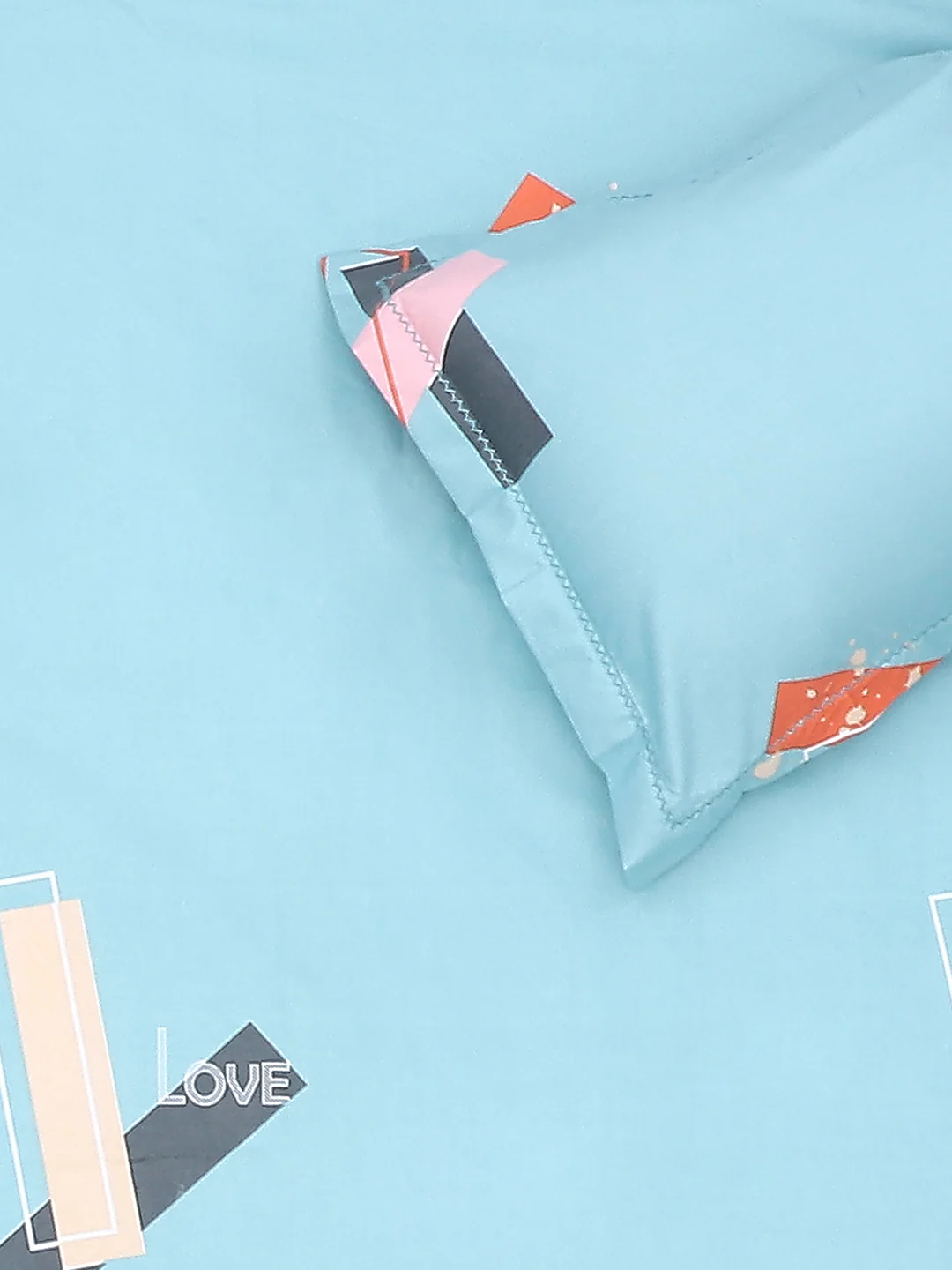 140 GSM Polyester Double Bed Bedsheet with 2 Pillow Covers - Image 6