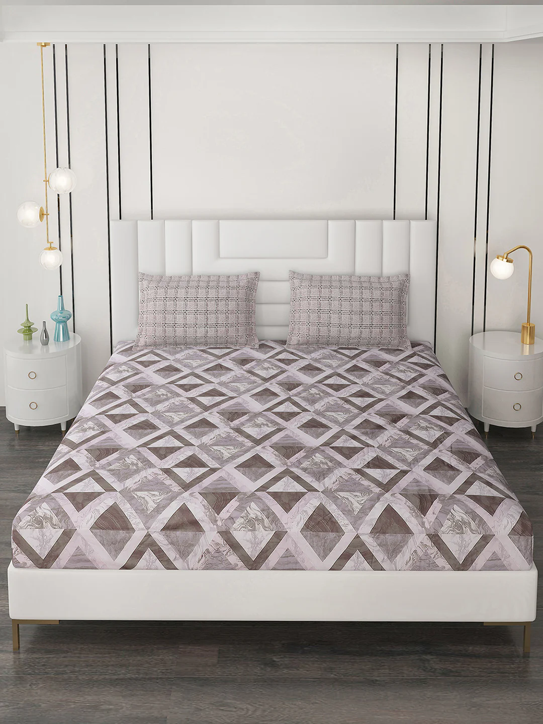 144 TC Cotton Double Bedsheet with 2 Pillow Covers - Image 3