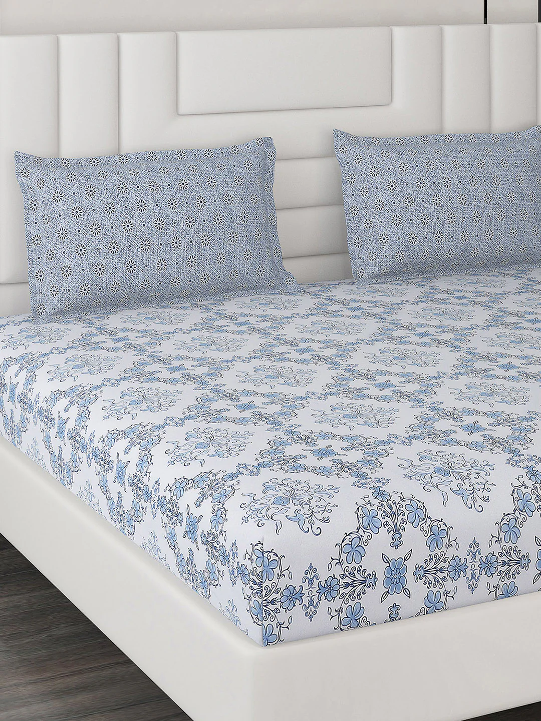 144 TC Cotton Double Bedsheet with 2 Pillow Covers - Image 4