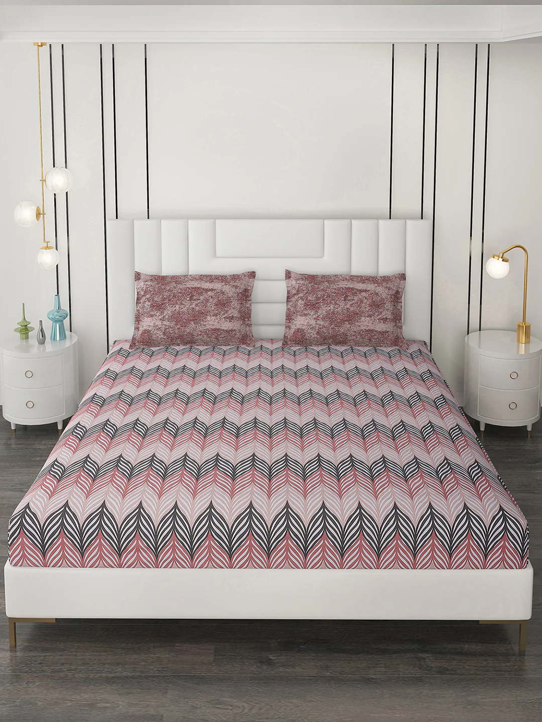 144 TC Cotton Double Bedsheet with 2 Pillow Covers - Image 2