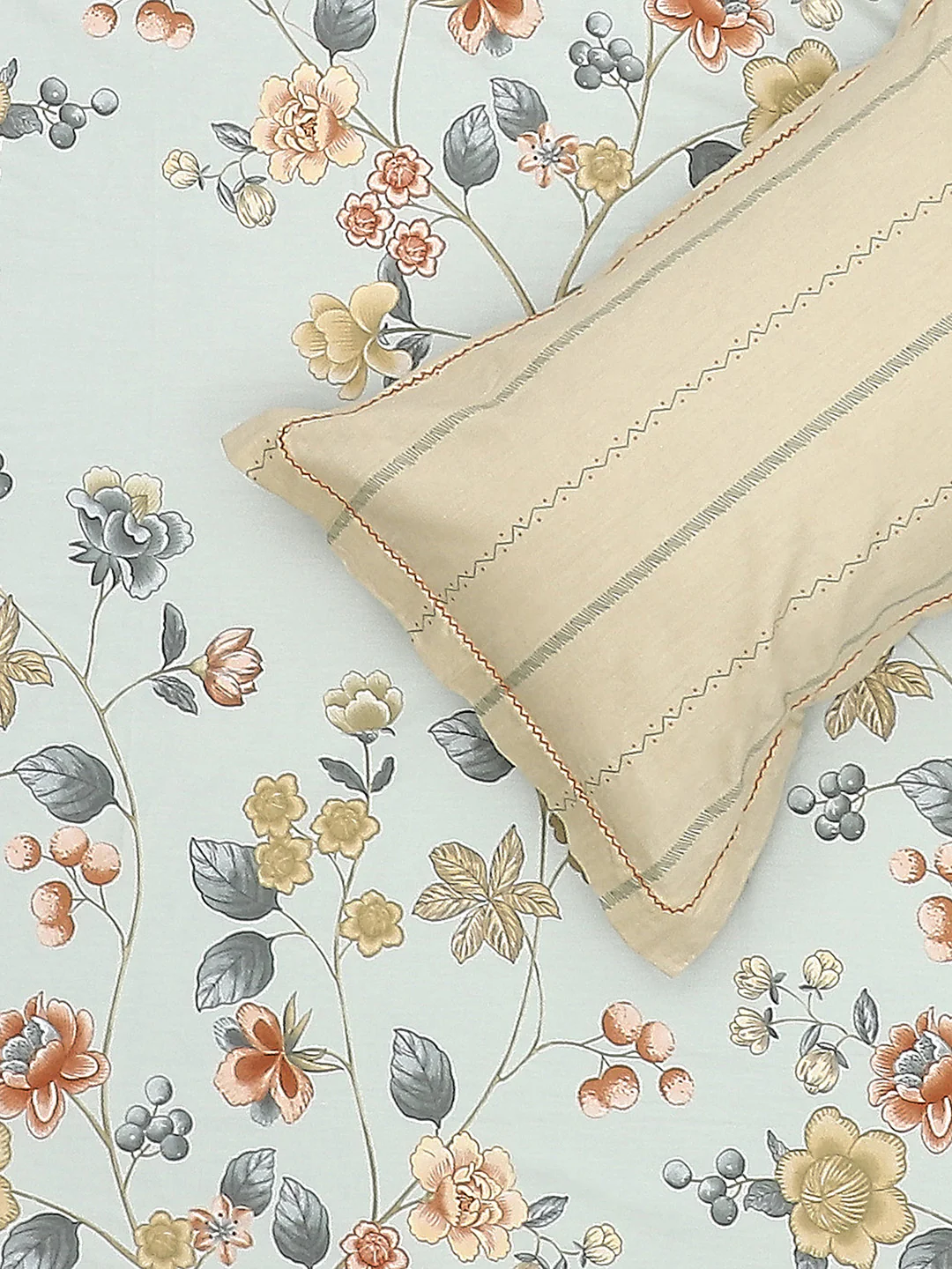 200 TC Cotton Double Bed Bedsheet with 2 Pillow Covers - Image 6
