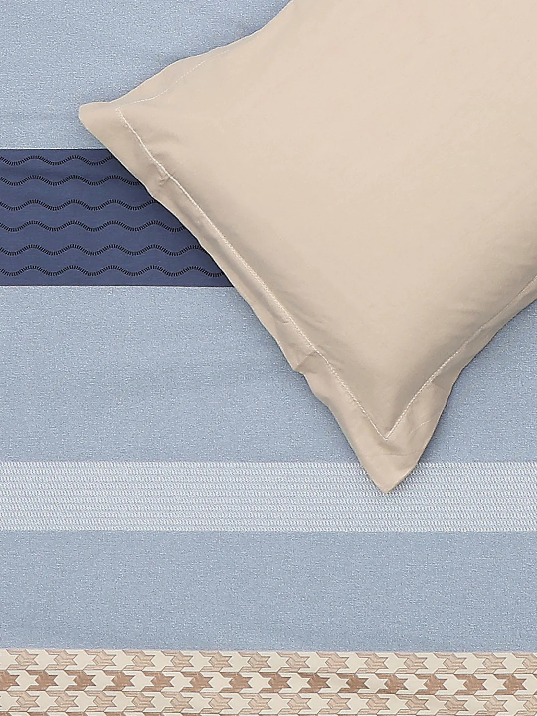 210 TC Cotton Double Bed 1 Bedsheet with 2 Pillow Covers (Ramona) - Image 5