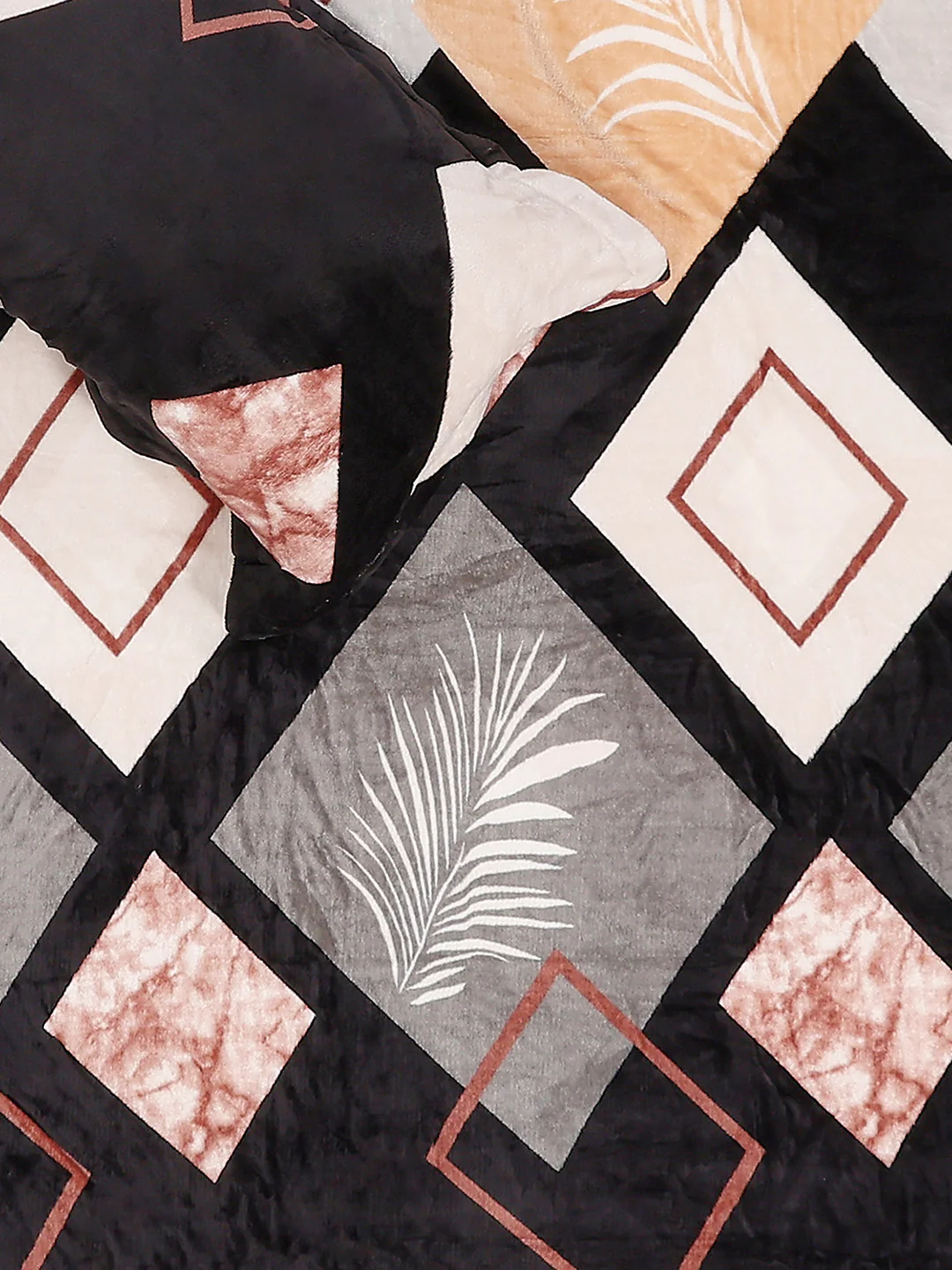 247 GSM 100% Polyester King Bed 1 Bedsheet with 2 Pillow Cover (Teresa) - Image 5