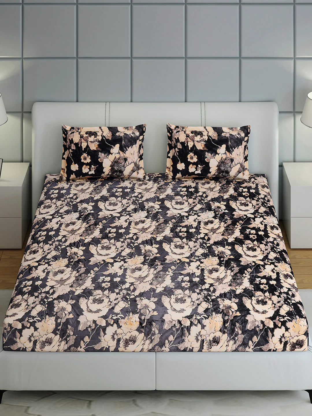 349 GSM 100% Polyester King Bed 1 Bedsheet with 2 Pillow Cover (Carnival) - Image 3