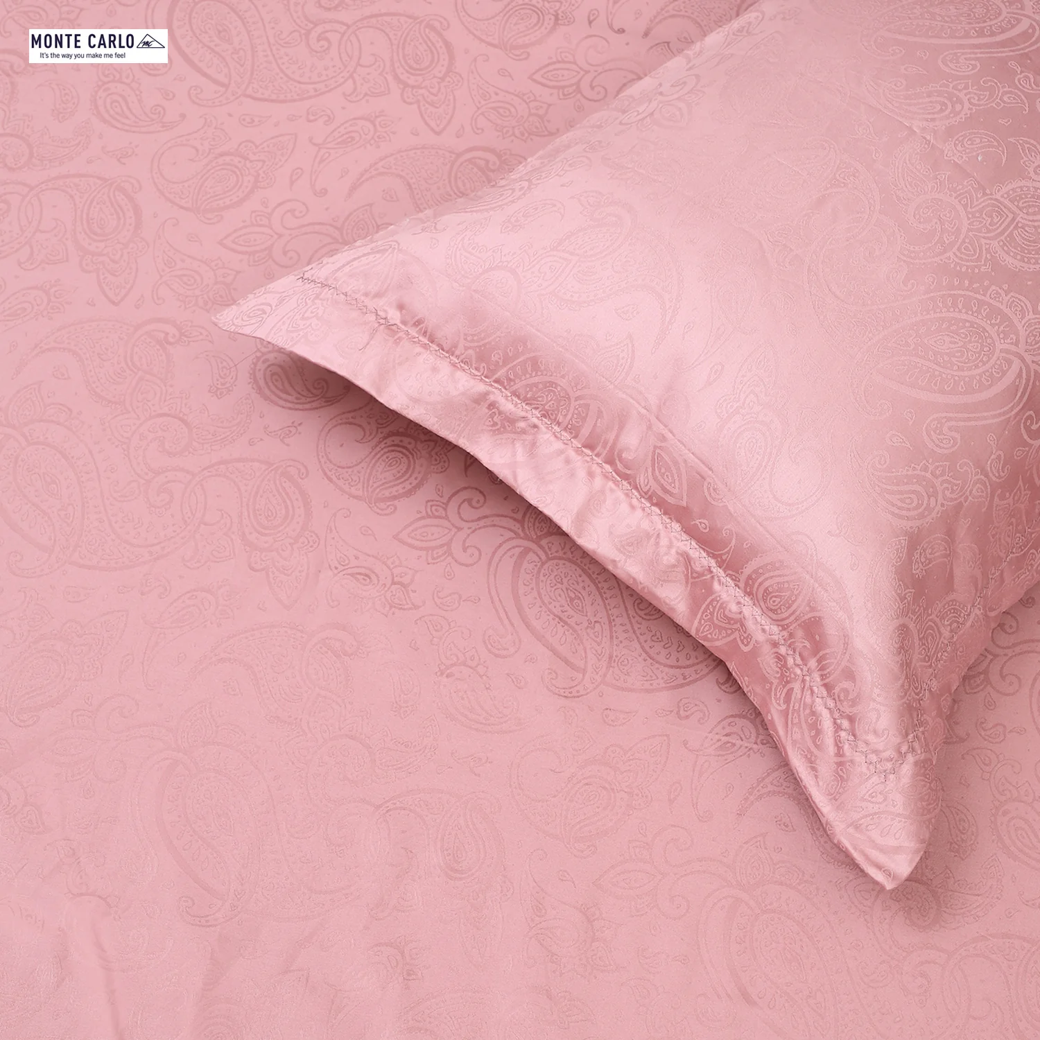 400 TC Cotton Double Bedsheet with 2 Pillow Covers - Image 5