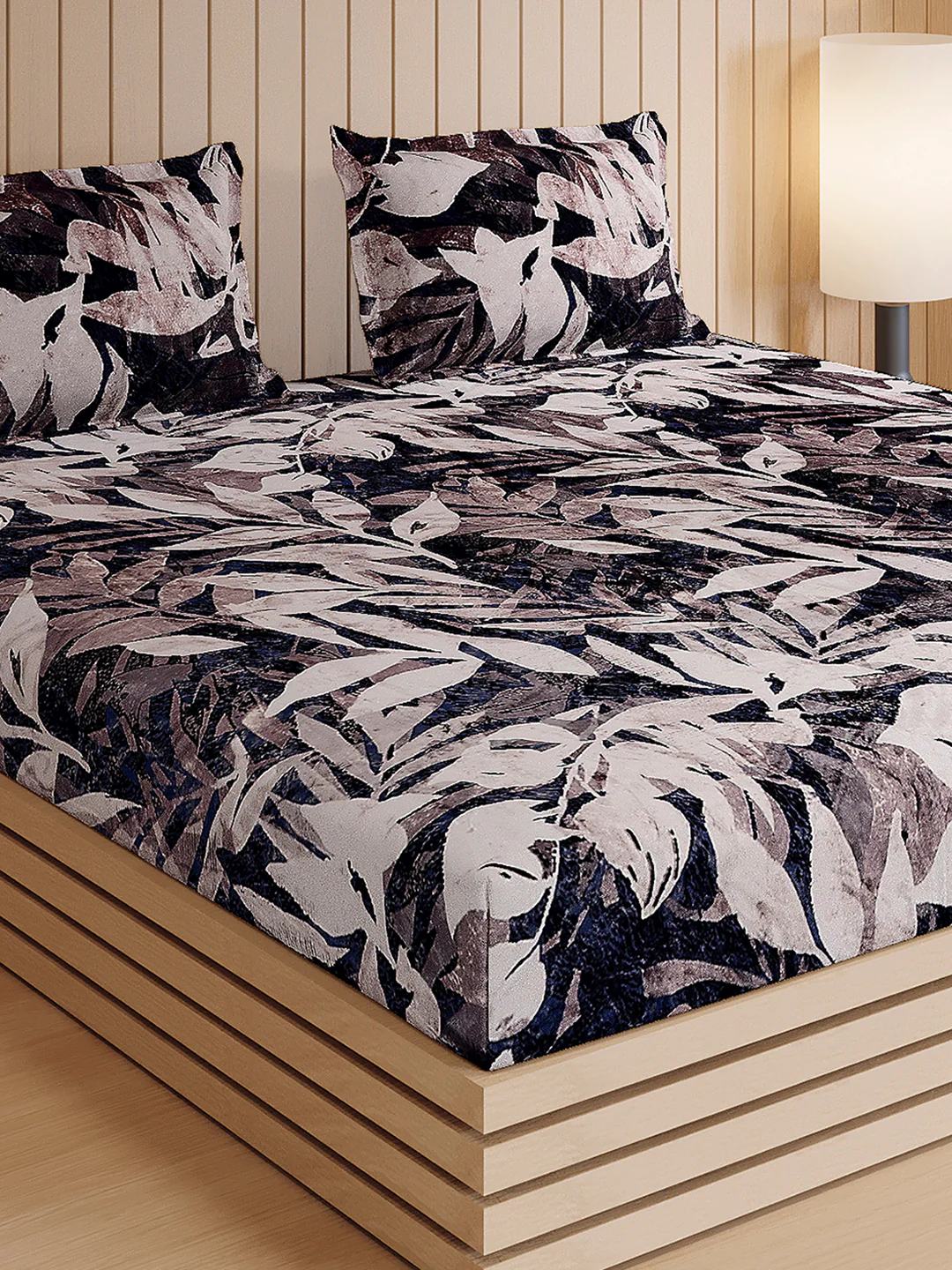 904 GSM 100% Polyester Double Bed 1 Bedsheet, 1 Duvet Cover & 2 Pillow Cover (Meteor 4 Pcs Set) - Image 8