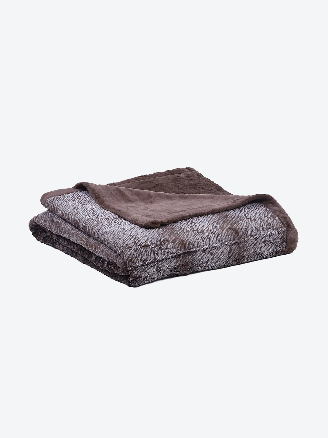 Abstract Double Bed 850 GSM Blanket Daniel 2 Ply (Weight 4.5 kg) - Image 5