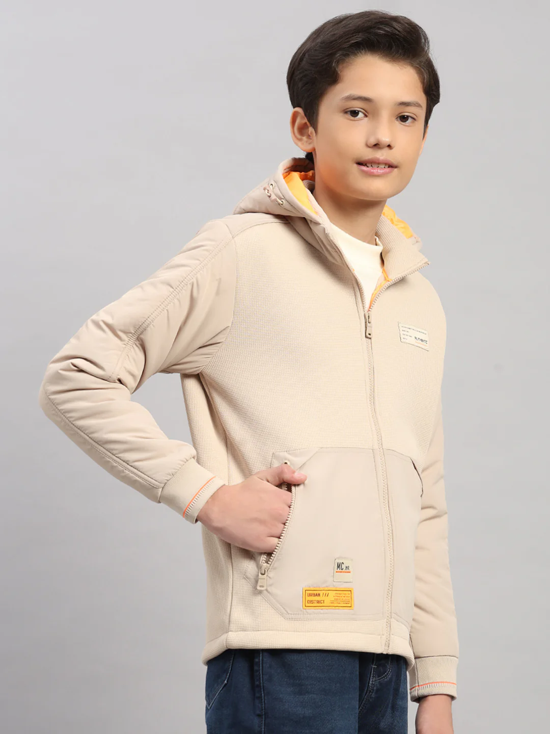 Boys Beige Solid Hooded Full Sleeve Jacket - Image 4