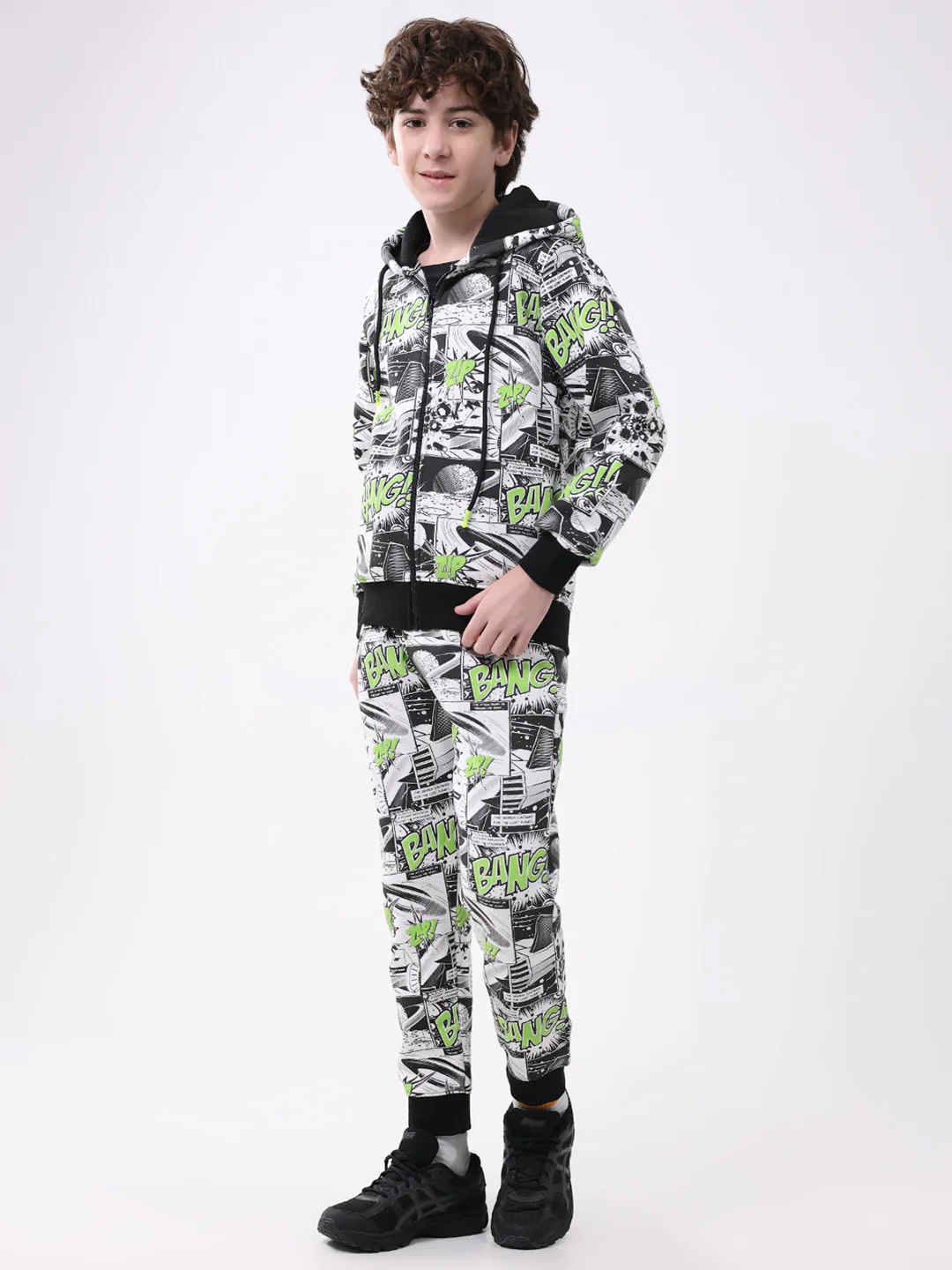 Boys Black Printed Hooded Full Sleeve Winter Tracksuit - Image 3