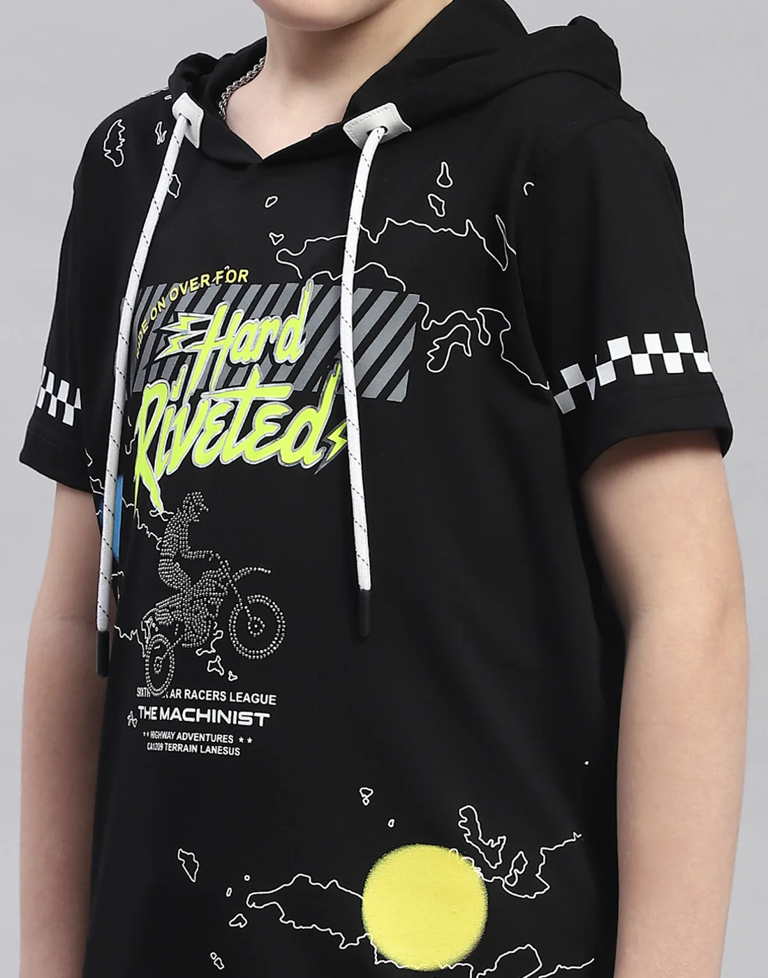 Boys Black Printed Hooded Half Sleeve T-Shirt - Image 8