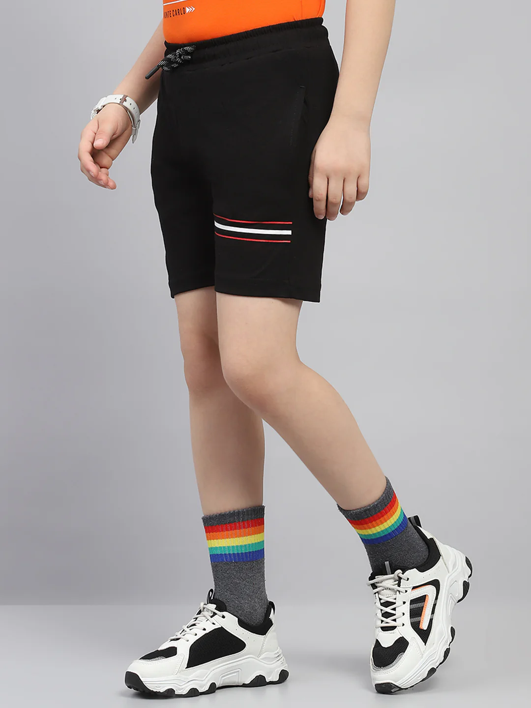 Boys Black Printed Regular Fit Bermuda - Image 3