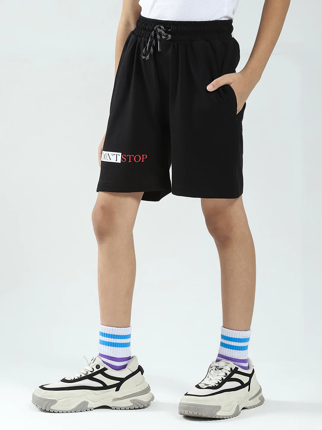 Boys Black Printed Regular Fit Bermuda - Image 3