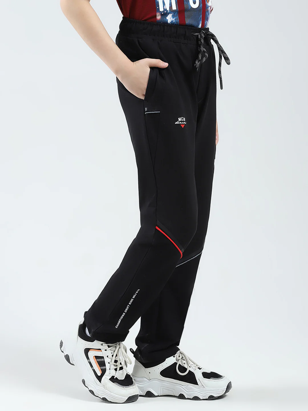Boys Black Printed Regular Fit Lower - Image 4