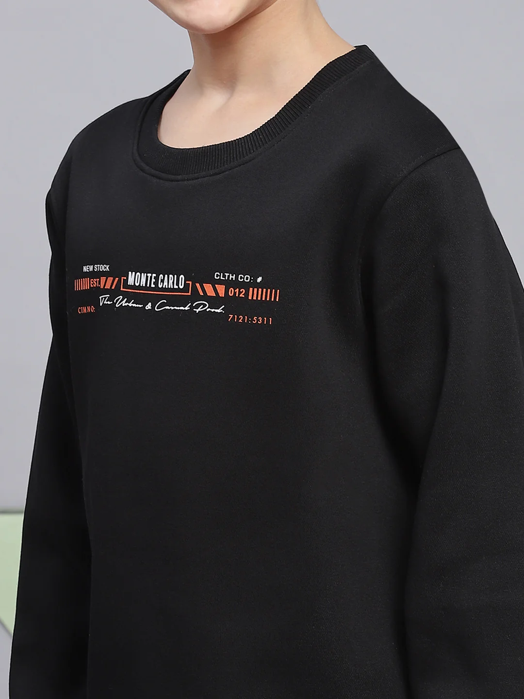 Boys Black Printed Round Neck Full Sleeve Sweatshirt - Image 6
