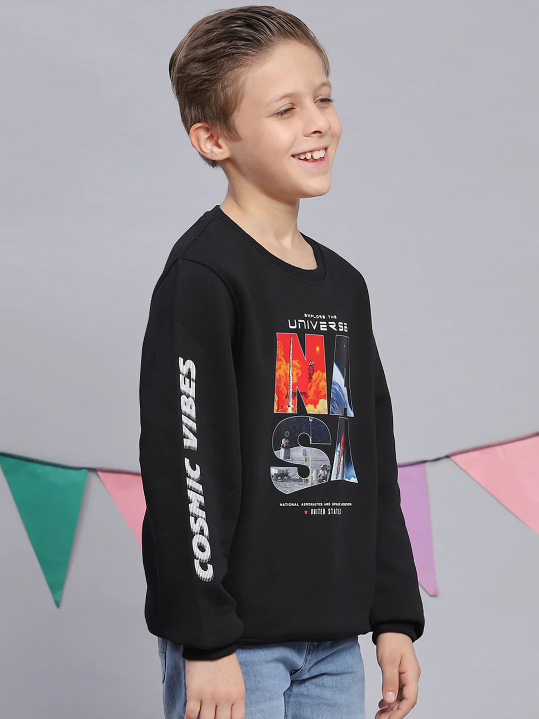 Boys Black Printed Round Neck Full Sleeve Sweatshirt - Image 4